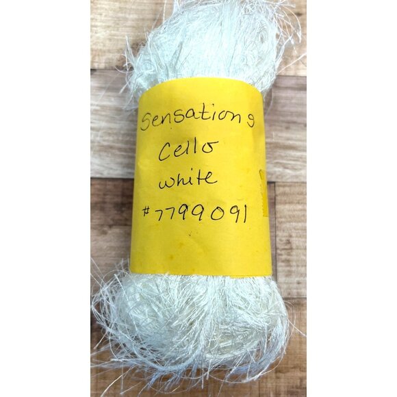 Sensation Cello White Eyelash Yarn #7799091 Crafting Knitting Thread Novelty Fib - Picture 1 of 2